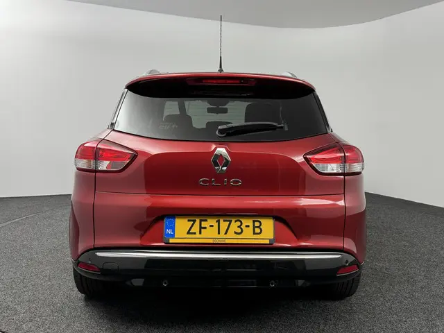 Renault Clio Estate TCe 90 Limited 2019 Benzine 36