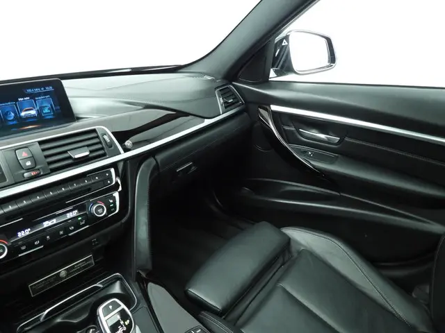 Alpina B3 S biturbo 2017 Benzine 42