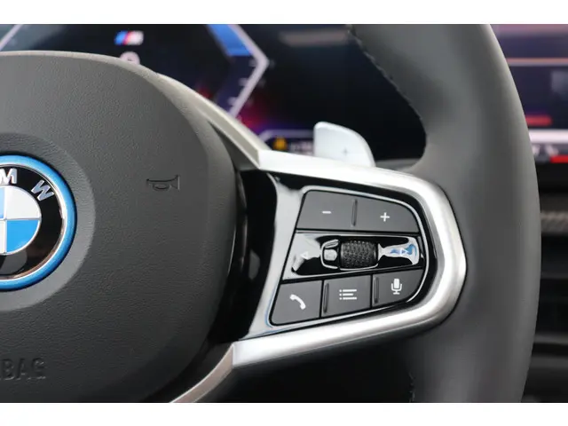 BMW 3 Serie 330e xDrive 2025 Hybride Benzine 20