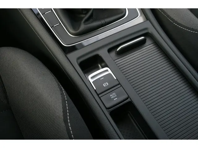 Volkswagen Golf Variant 1.5 TSI Highline 2018 Benzine 30