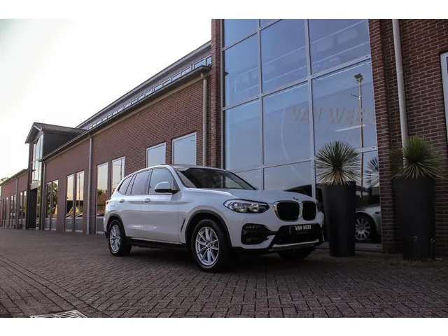 BMW X3 xDrive30e Executive 2020 Hybride Benzine 8
