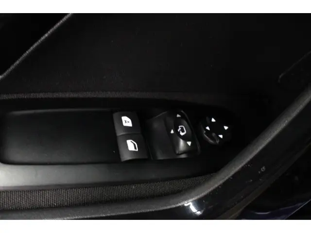 Peugeot 208 1.4 VTi Envy 2012 Benzine 22