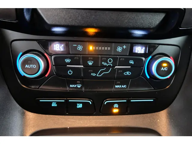 Ford Transit Connect 1.5 EcoBlue L2 Trend 2019 Diesel 24
