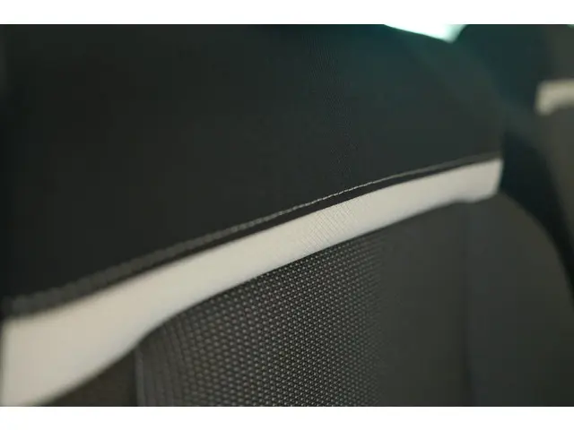 Citroën C3 Aircross PT 110 Shine 2020 Benzine 36