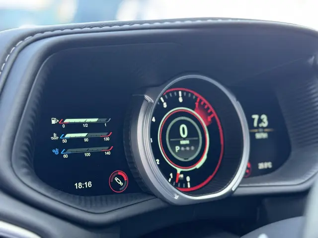 Aston Martin DB11 5.2 V12 2017 Benzine 7