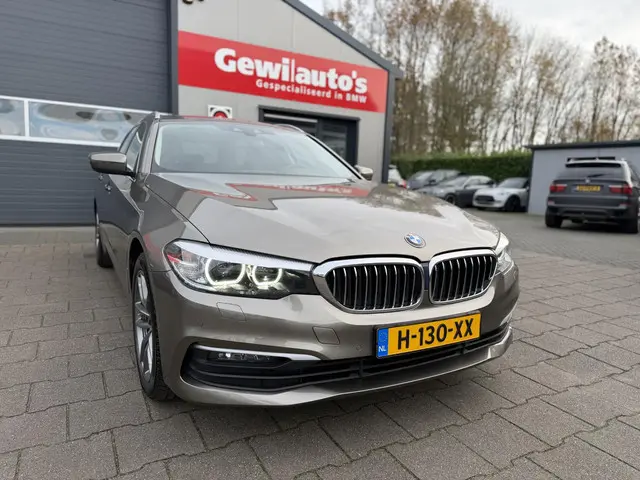 BMW 5 Serie Touring 520d Executive 2019 Diesel 16
