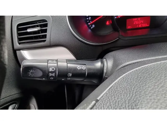 Kia Picanto 1.0 CVVT ComfortLine 2015 Benzine 24