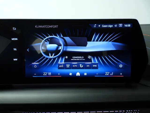 BMW 1 Serie 5-deurs 120 2025 Benzine 17