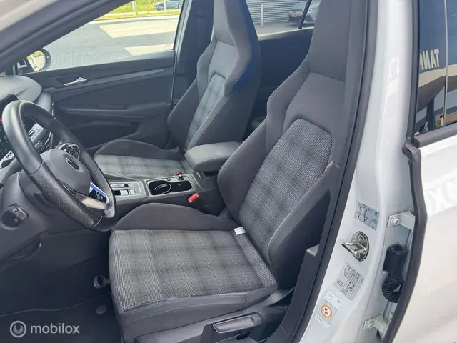 Volkswagen Golf 1.4 eHybrid GTE 2022 Hybride Benzine 5