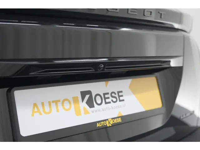 Peugeot 2008 1.2 Hybrid 145 Allure 2025 Hybride Benzine 4