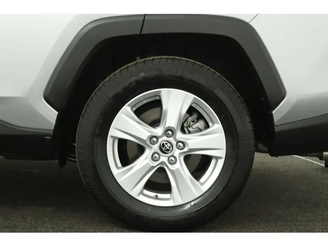 Toyota RAV4 2.5 Hybrid Active 2019 Hybride Benzine 37