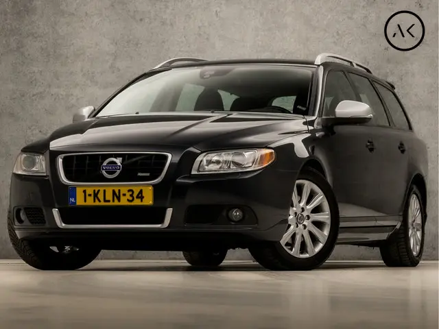 Volvo V70 1.6 T4 R-Design 2013 Benzine