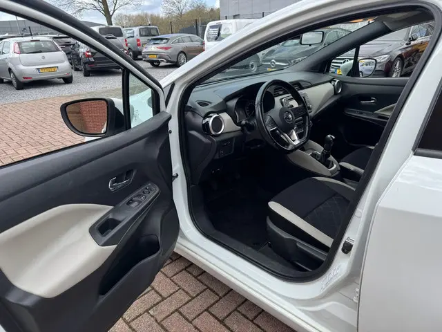 Nissan Micra 0.9 IG-T Tekna 2017 Benzine 14