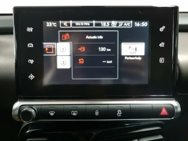 Citroën C4 Cactus 1.2 VTi Shine / Trekhaak 2015 Benzine 33
