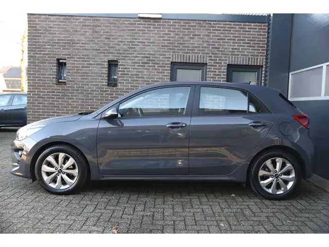 Kia Rio 1.2 Vision 2022 Benzine 12