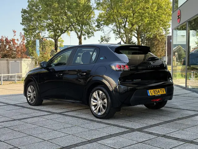 Peugeot e-208 EV Aut. Active Pack 50 kWh 2021 Elektrisch 4