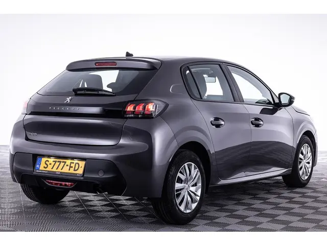 Peugeot 208 1.2 PureTech Active 5drs 2023 Benzine 21