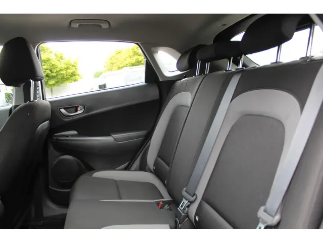 Hyundai Kona 1.0T Essence 2018 Benzine 14