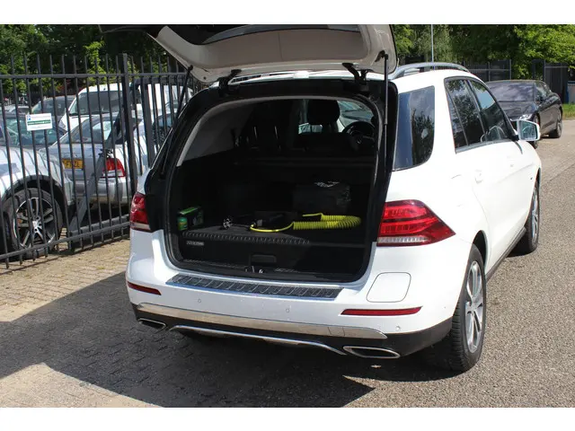 Mercedes-Benz GLE 500 e 4MATIC 2016 Hybride Benzine 9