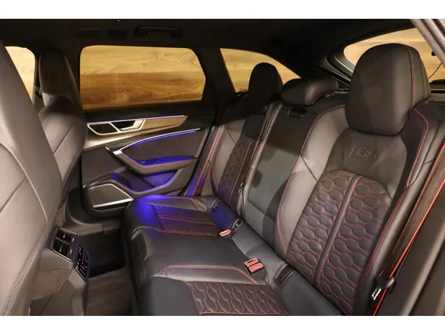 Audi RS6 A6 Avant TFSI quattro 2020 Benzine 12