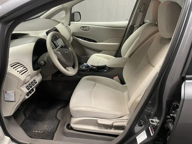Nissan Leaf Acenta 24 kWh 2014 Elektrisch 11
