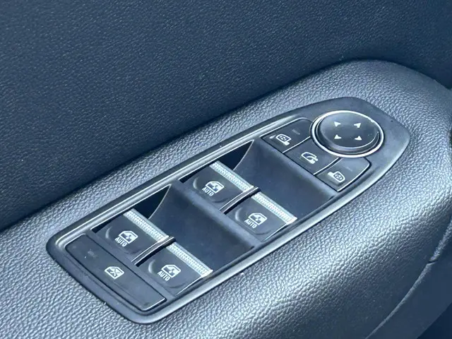 Renault Captur 1.0 TCe 100 Intens 2021 Benzine 16