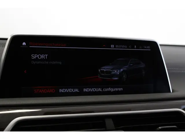BMW 7 Serie 745e High Executive 2022 Hybride Benzine 50