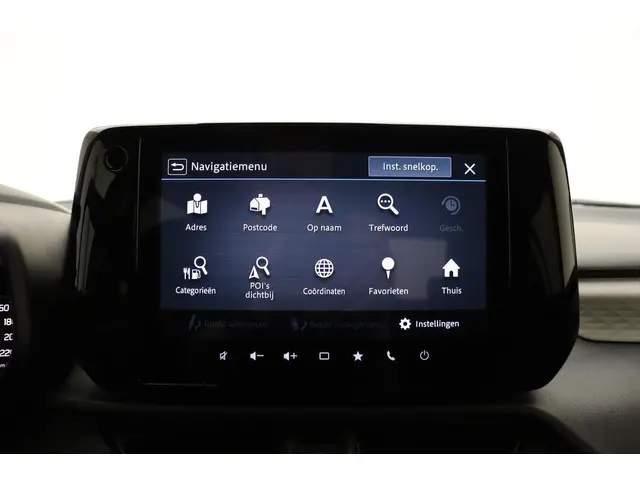 Suzuki Swift 1.2 Style Smart Hybrid 2025 Benzine 23