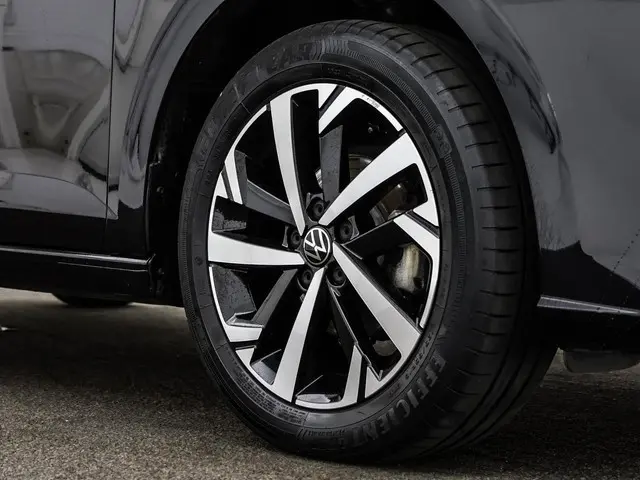 Volkswagen Polo 1.0 TSI 95pk Life Business 2022 Benzine 22