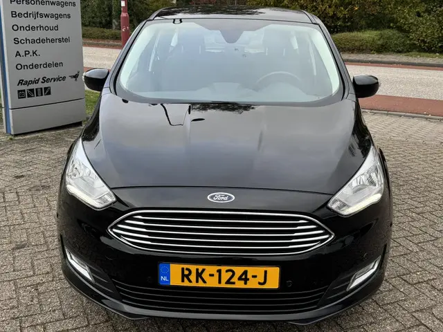 Ford C-MAX 1.5 Titanium 2017 Benzine 2