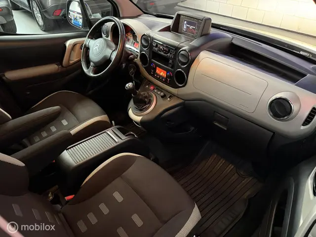 Citroën Berlingo combi 1.6 VTi XTR 2014 Benzine 20