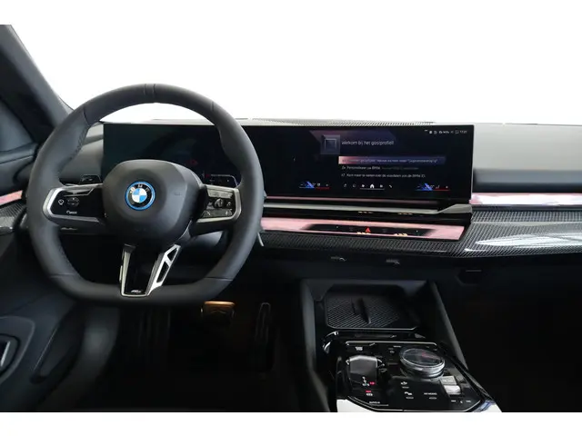 BMW 5 Serie Touring 2025 Hybride Benzine 10