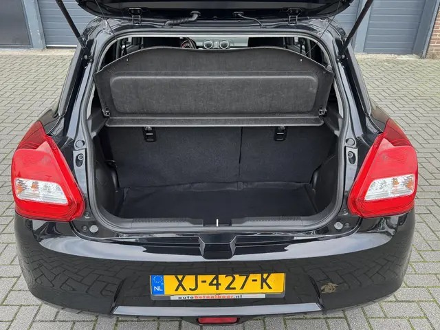 Suzuki Swift 1.2 SELECT 2019 Benzine 13