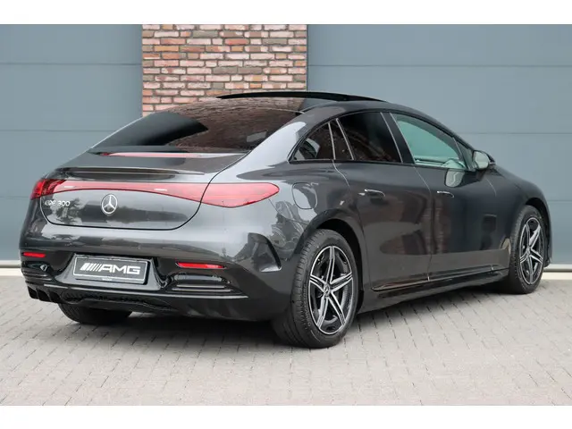 Mercedes-Benz EQE 300 AMG Line 89 kWh | 2024 Elektrisch 7
