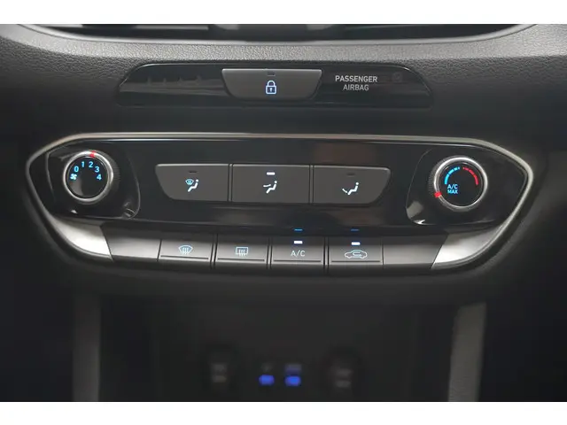 Hyundai i30 Wagon 1.4 [AC, Cruise, Led] 2017 Benzine 7