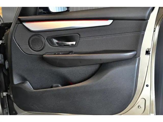 BMW 2 Serie Active Tourer 220i Sport 2016 Benzine 12