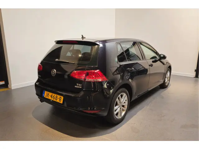 Volkswagen Golf 1.2 TSI Business Edition R 2015 Benzine 8