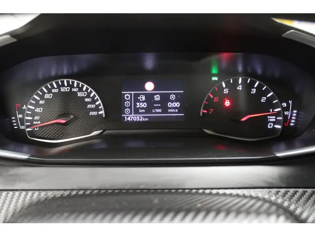 Peugeot 208 1.2 PureTech Active Pack 2021 Benzine 21