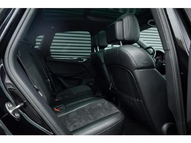 Porsche Macan 3.0 GTS 2018 Benzine 8