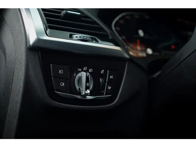 BMW X4 xDrive30i High Executive 2019 Benzine 23