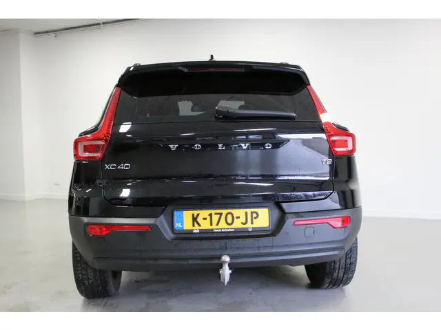 Volvo XC40 1.5 T2 Momentum Core 2021 Benzine 7