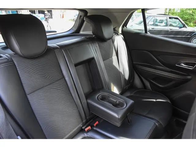 Opel Mokka 1.4 T Cosmo 2013 Benzine 19