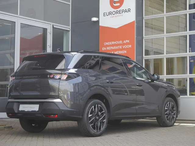 Peugeot 5008 1.2 Hybrid 136 Allure 2025 Hybride Benzine 5
