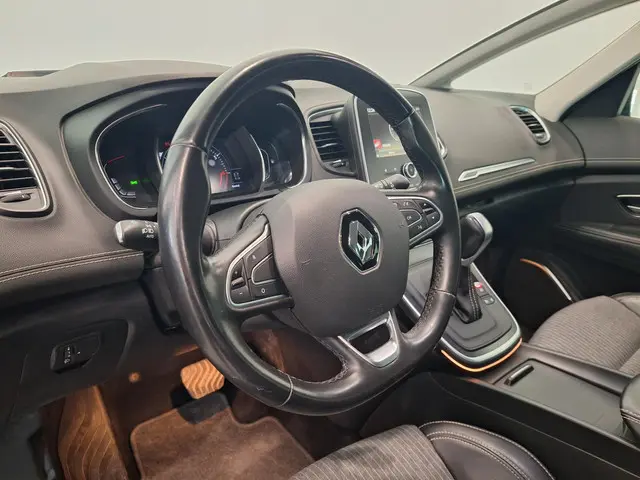 Renault Scénic 1.3 TCe 140 EDC Intens 2021 Benzine 14
