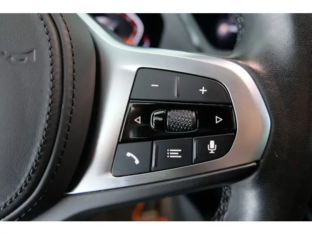 BMW 1 Serie 118i Executive Edition 2020 Benzine 15