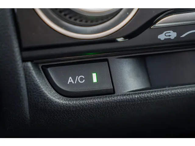 Honda Jazz 1.3i VTEC COMFORT 2019 Benzine 20