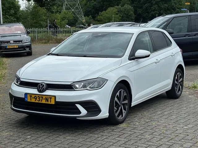 Volkswagen Polo 2