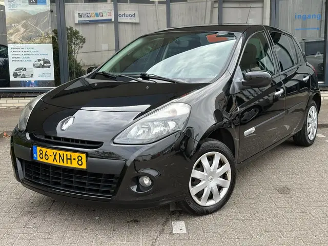 Renault Clio 1.2 Authentique 2012 Benzine