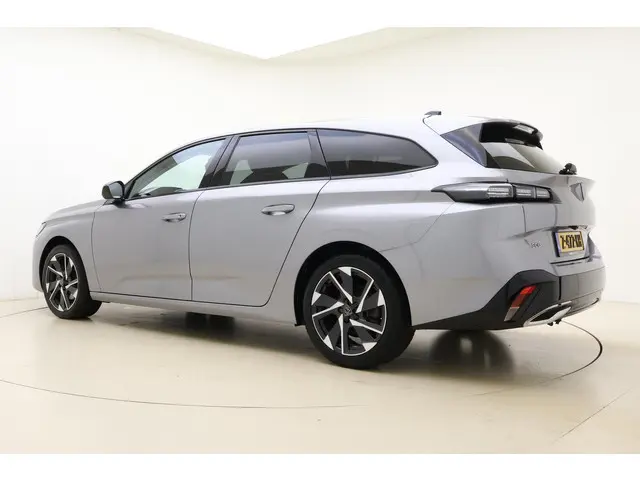 Peugeot 308 SW 1.2 PureTech Allure 2024 Benzine 12