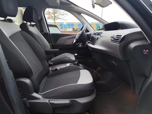 Citroën C4 Picasso 1.6 VTi Business 2014 Benzine 16